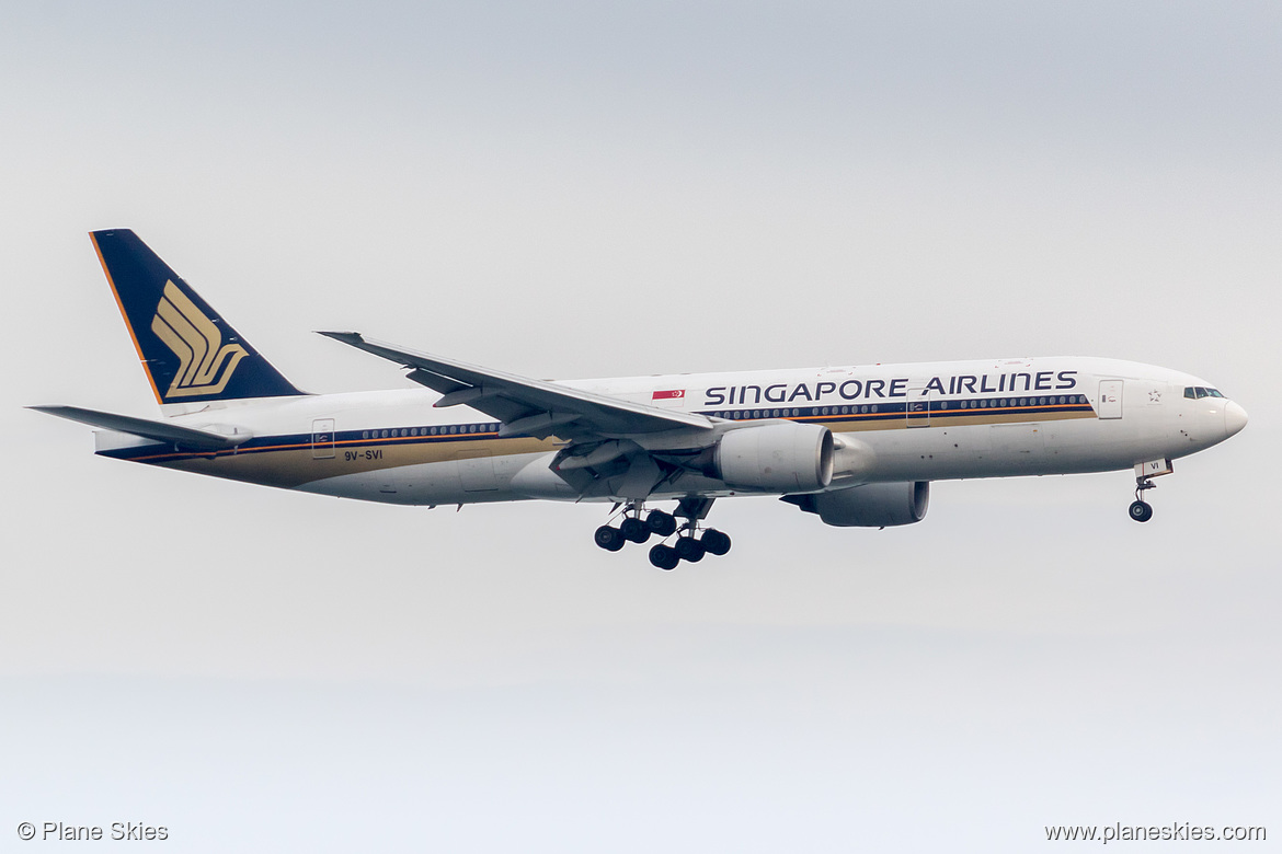 Singapore Airlines Boeing 777-200ER 9V-SVI at Singapore Changi Airport (WSSS/SIN)