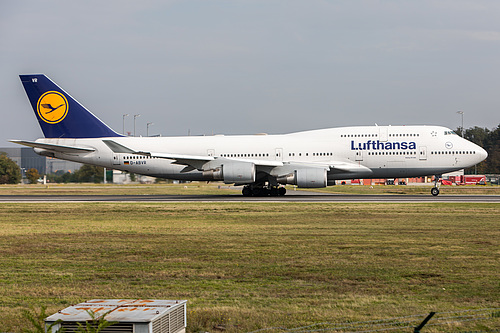 Lufthansa Boeing 747-400 D-ABVR at Frankfurt am Main International Airport (EDDF/FRA)