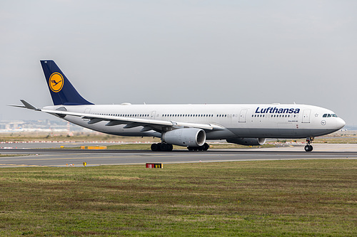 Lufthansa Airbus A330-300 D-AIKS at Frankfurt am Main International Airport (EDDF/FRA)
