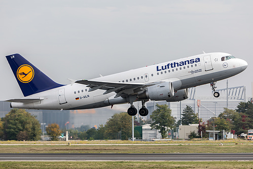 Lufthansa Airbus A319-100 D-AILN at Frankfurt am Main International Airport (EDDF/FRA)