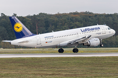 Lufthansa Airbus A319-100 D-AILR at Frankfurt am Main International Airport (EDDF/FRA)