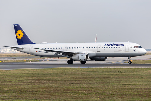 Lufthansa Airbus A321-100 D-AIRP at Frankfurt am Main International Airport (EDDF/FRA)