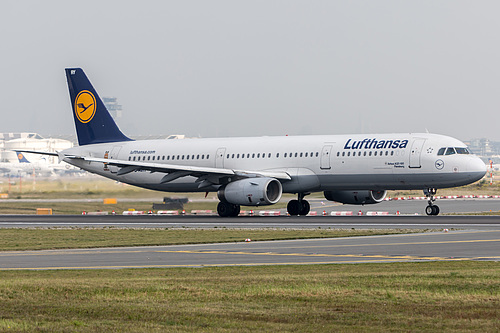 Lufthansa Airbus A321-100 D-AIRY at Frankfurt am Main International Airport (EDDF/FRA)