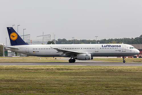 Lufthansa Airbus A321-200 D-AISW at Frankfurt am Main International Airport (EDDF/FRA)