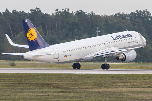 Lufthansa Airbus A320-200 D-AIUM at Frankfurt am Main International Airport (EDDF/FRA)