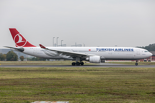 Turkish Airlines Airbus A330-300 TC-JOE at Frankfurt am Main International Airport (EDDF/FRA)
