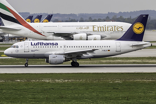 Lufthansa Airbus A319-100 D-AILX at Munich International Airport (EDDM/MUC)