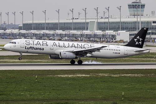 Lufthansa Airbus A321-100 D-AIRW at Munich International Airport (EDDM/MUC)