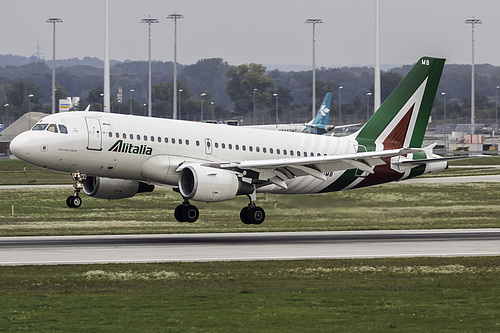 Alitalia Airbus A319-100 EI-IMB at Munich International Airport (EDDM/MUC)