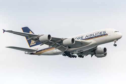 Singapore Airlines Airbus A380-800 9V-SKI at Singapore Changi Airport (WSSS/SIN)