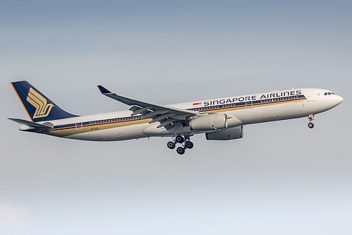 Singapore Airlines Airbus A330-300 9V-STO at Singapore Changi Airport (WSSS/SIN)
