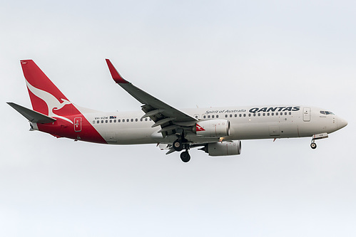 Qantas Boeing 737-800 VH-VZW at Singapore Changi Airport (WSSS/SIN)