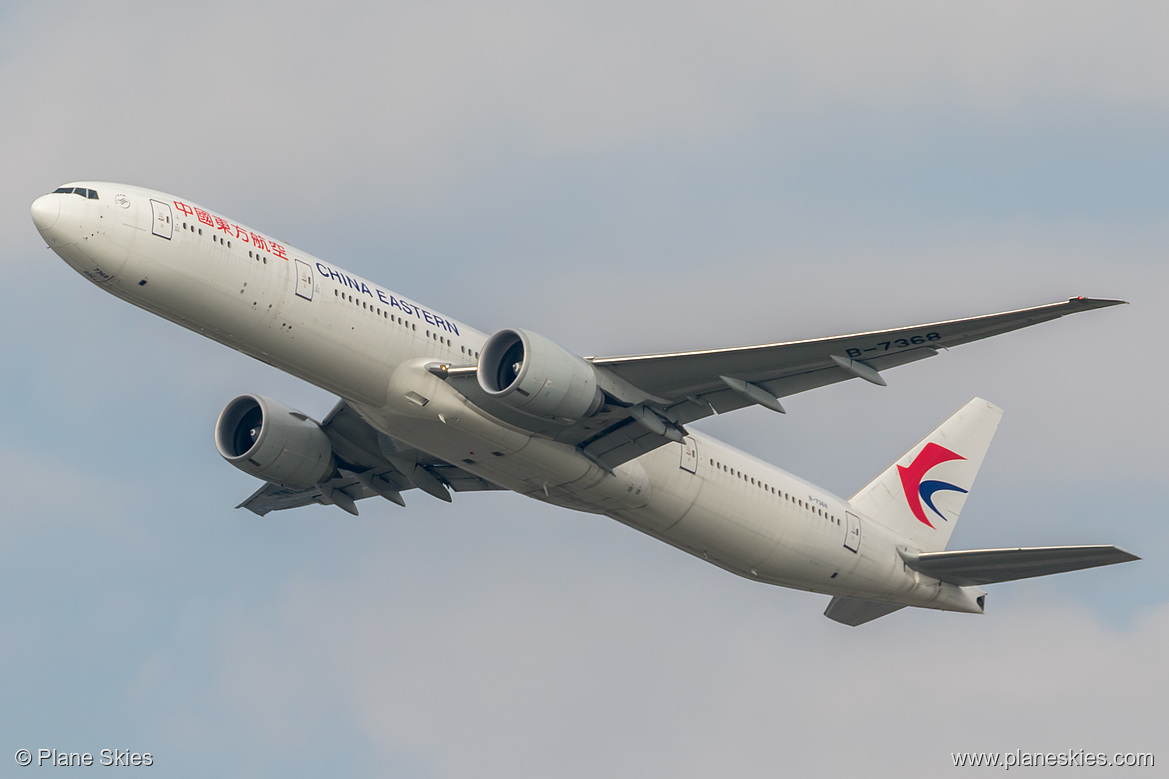 China Eastern Airlines Boeing 777-300ER B-7368 at Frankfurt am Main International Airport (EDDF/FRA)