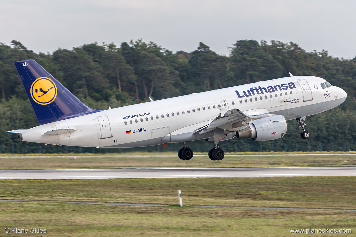 Lufthansa Airbus A319-100 D-AILL at Frankfurt am Main International Airport (EDDF/FRA)