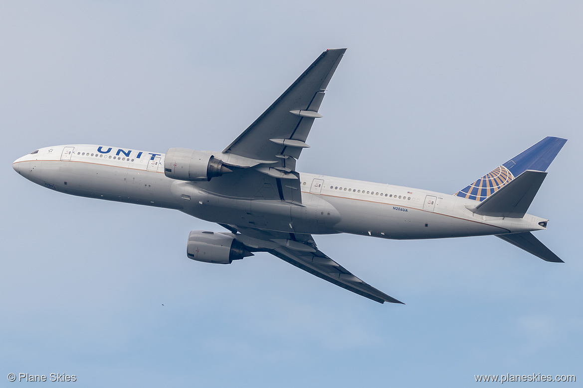 United Airlines Boeing 777-200ER N206UA at Frankfurt am Main International Airport (EDDF/FRA)