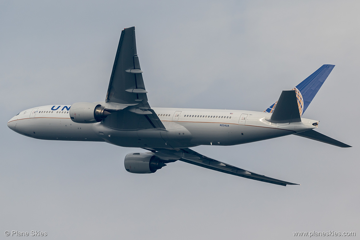 United Airlines Boeing 777-200ER N224UA at Frankfurt am Main International Airport (EDDF/FRA)