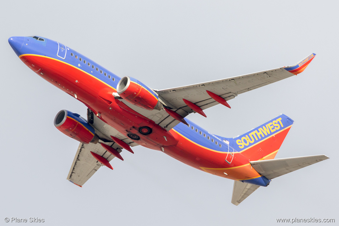 Southwest Airlines Boeing 737-700 N720WN at McCarran International Airport (KLAS/LAS)