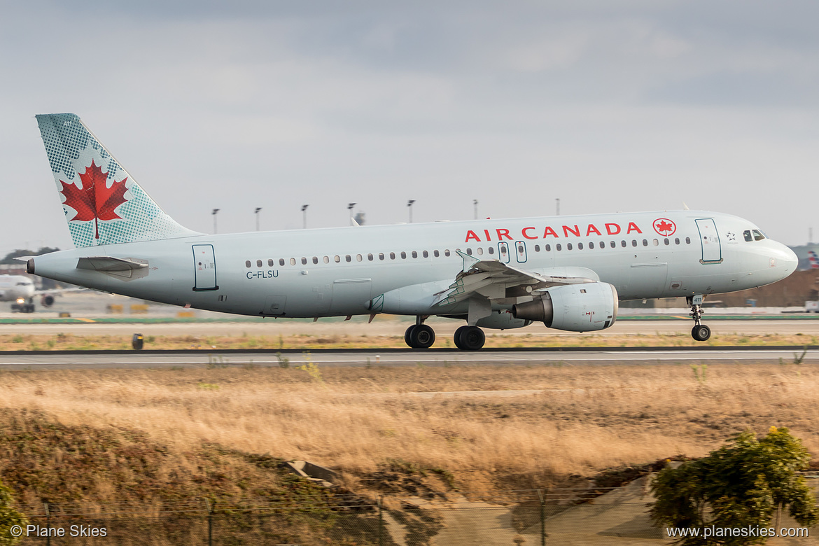 Air Canada Airbus A320-200 C-FLSU at Los Angeles International Airport (KLAX/LAX)