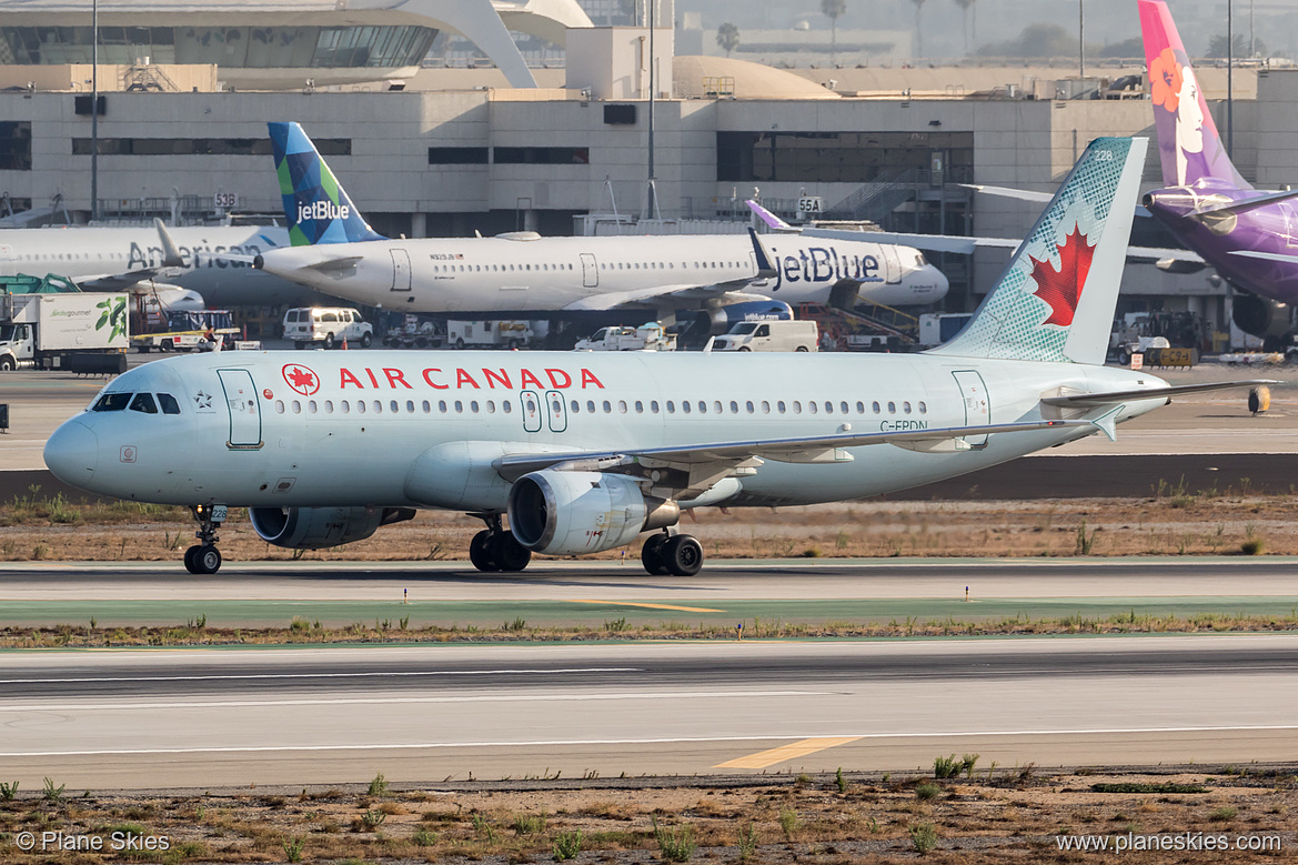 Air Canada Airbus A320-200 C-FPDN at Los Angeles International Airport (KLAX/LAX)