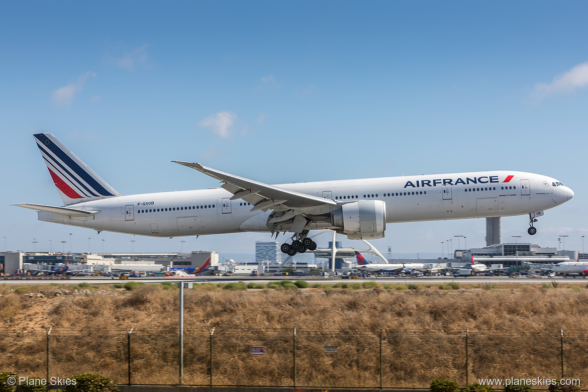 Air France Boeing 777-300ER F-GSQB at Los Angeles International Airport (KLAX/LAX) Air France Boeing 777-300ER F-GSQB at Los Angeles International Airport (KLAX/LAX)