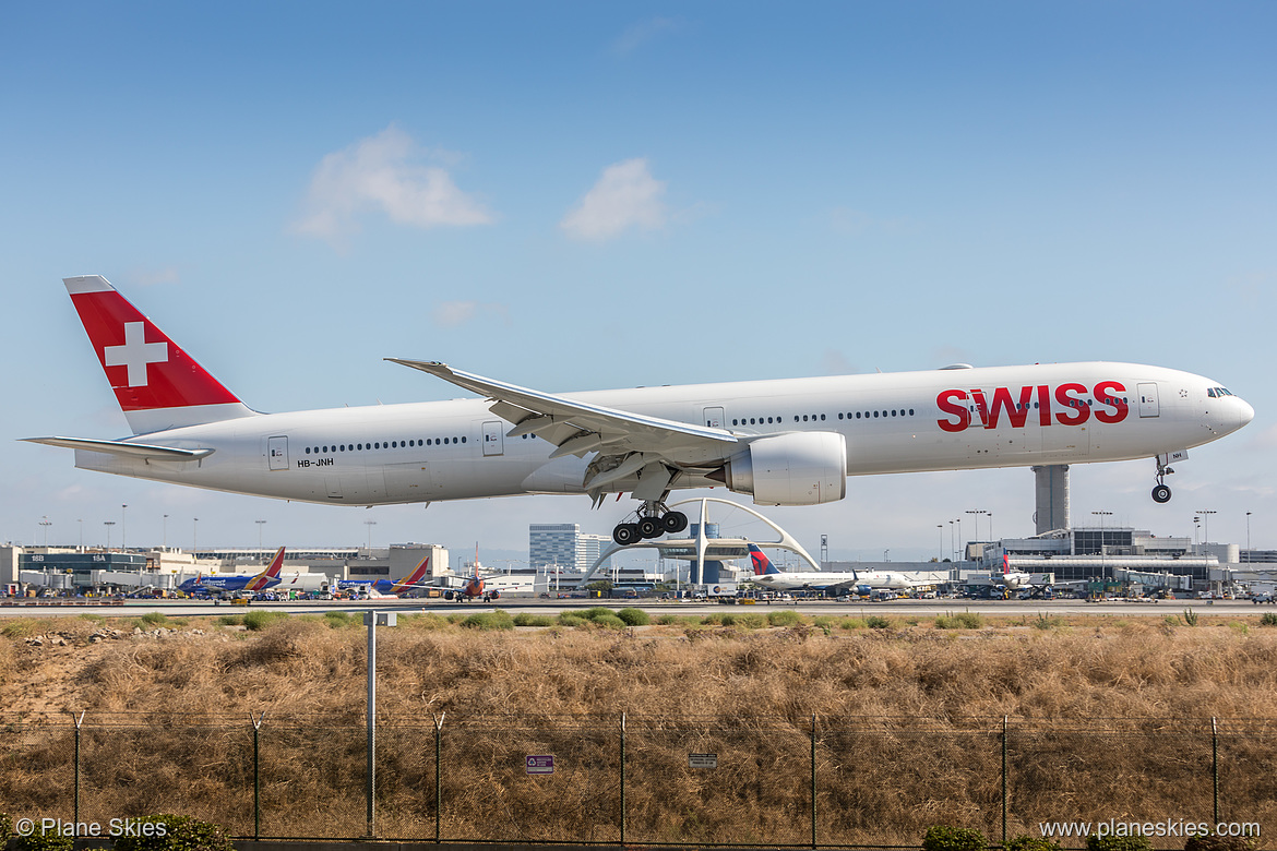 Swiss International Air Lines Boeing 777-300ER HB-JNH at Los Angeles International Airport (KLAX/LAX)
