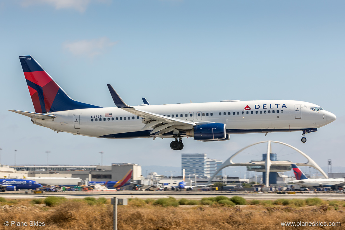 Delta Air Lines Boeing 737-800 N3768 at Los Angeles International Airport (KLAX/LAX) Delta Air Lines Boeing 737-800 N3768 at Los Angeles International Airport (KLAX/LAX)