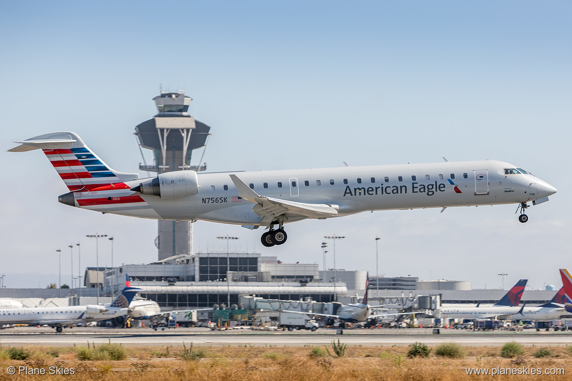 SkyWest Airlines Canadair CRJ-700 N756SK at Los Angeles International Airport (KLAX/LAX) SkyWest Airlines Canadair CRJ-700 N756SK at Los Angeles International Airport (KLAX/LAX)
