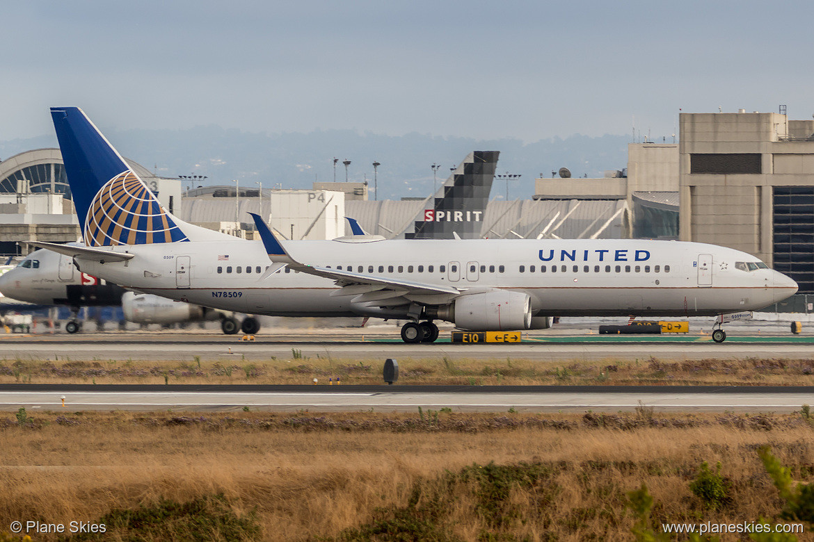 United Airlines Boeing 737-800 N78509 at Los Angeles International Airport (KLAX/LAX)