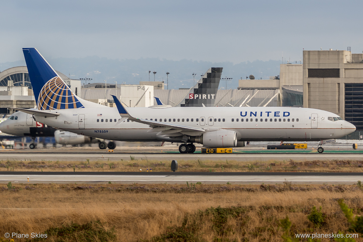 United Airlines Boeing 737-800 N78509 at Los Angeles International Airport (KLAX/LAX) United Airlines Boeing 737-800 N78509 at Los Angeles International Airport (KLAX/LAX)