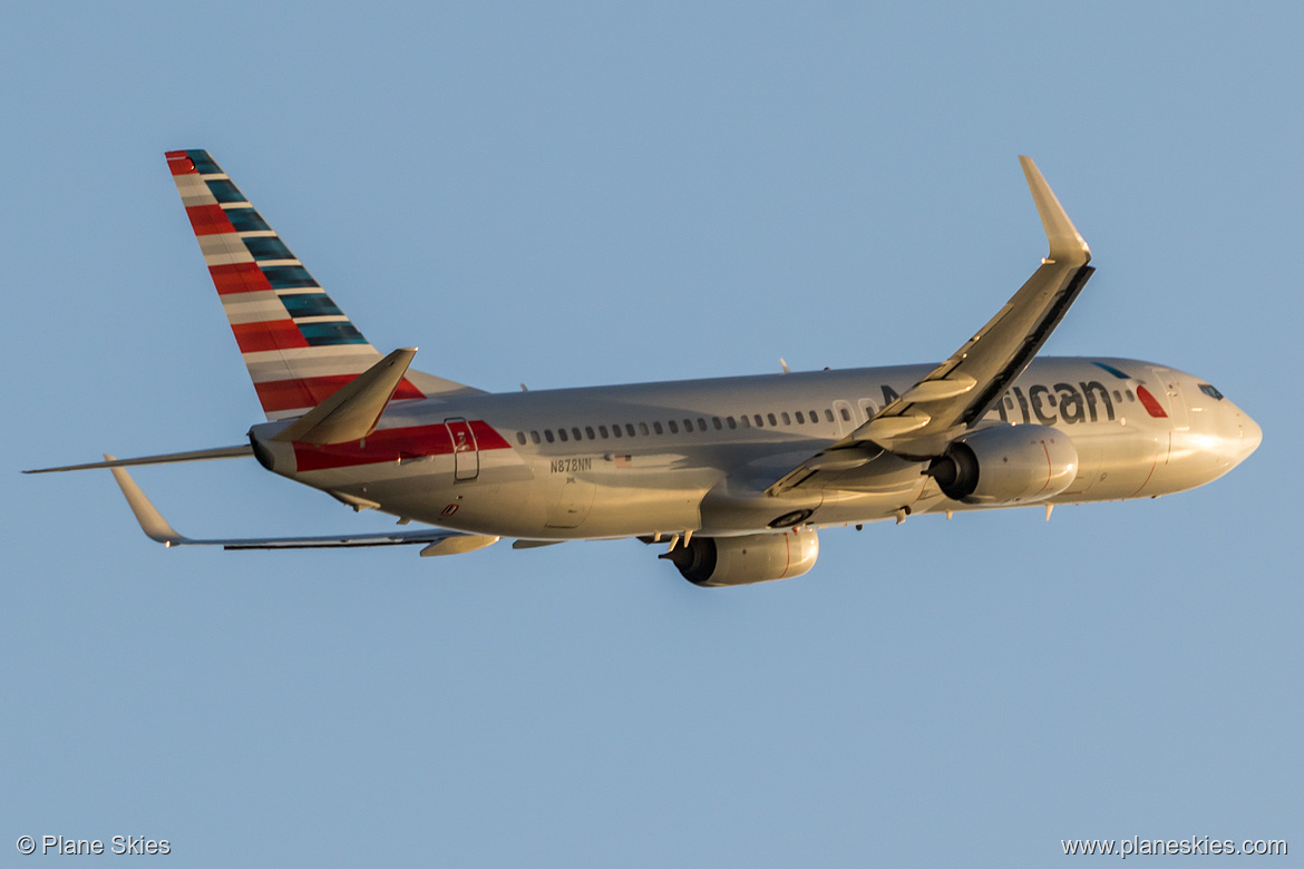 American Airlines Boeing 737-800 N878NN at Los Angeles International Airport (KLAX/LAX) American Airlines Boeing 737-800 N878NN at Los Angeles International Airport (KLAX/LAX)