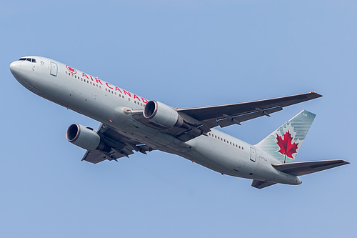 Air Canada Boeing 767-300ER C-FTCA at Frankfurt am Main International Airport (EDDF/FRA) Air Canada Boeing 767-300ER C-FTCA at Frankfurt am Main International Airport (EDDF/FRA)