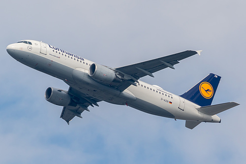 Lufthansa Airbus A320-200 D-AIZN at Frankfurt am Main International Airport (EDDF/FRA)