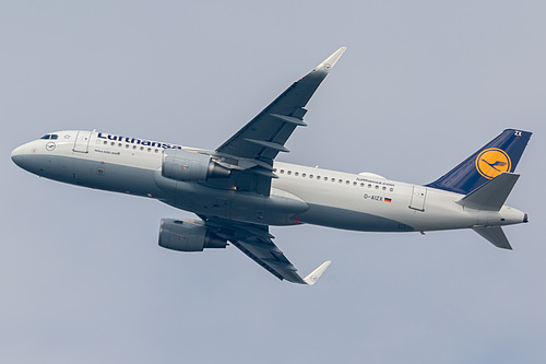 Lufthansa Airbus A320-200 D-AIZX at Frankfurt am Main International Airport (EDDF/FRA)