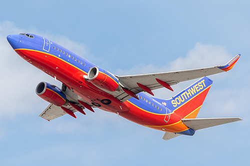 Southwest Airlines Boeing 737-700 N216WR at McCarran International Airport (KLAS/LAS) Southwest Airlines Boeing 737-700 N216WR at McCarran International Airport (KLAS/LAS)