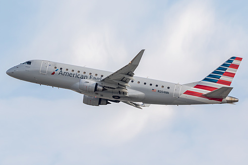 Compass Airlines Embraer ERJ-175 N204NN at Los Angeles International Airport (KLAX/LAX)