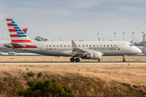 Compass Airlines Embraer ERJ-175 N218NN at Los Angeles International Airport (KLAX/LAX)