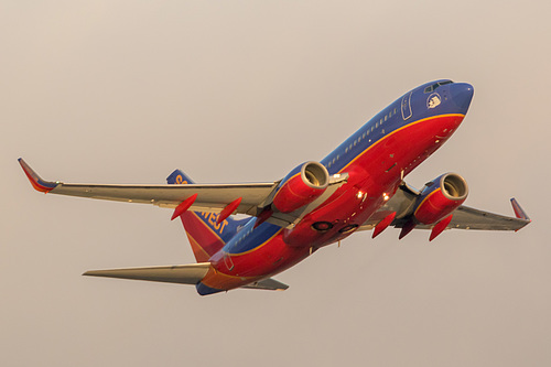 Southwest Airlines Boeing 737-700 N288WN at Los Angeles International Airport (KLAX/LAX)
