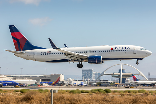 Delta Air Lines Boeing 737-800 N3768 at Los Angeles International Airport (KLAX/LAX) Delta Air Lines Boeing 737-800 N3768 at Los Angeles International Airport (KLAX/LAX)