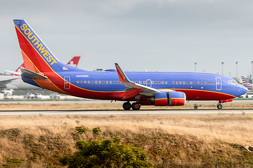 Southwest Airlines Boeing 737-700 N482WN at Los Angeles International Airport (KLAX/LAX) Southwest Airlines Boeing 737-700 N482WN at Los Angeles International Airport (KLAX/LAX)