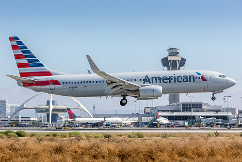 American Airlines Boeing 737-800 N930AN at Los Angeles International Airport (KLAX/LAX)