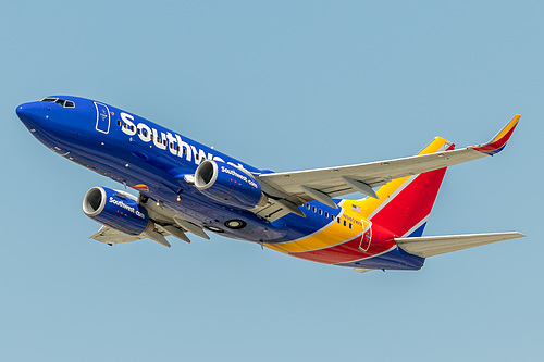 Southwest Airlines Boeing 737-700 N940WN at Los Angeles International Airport (KLAX/LAX)