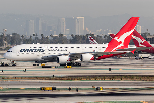Qantas Airbus A380-800 VH-OQA at Los Angeles International Airport (KLAX/LAX)