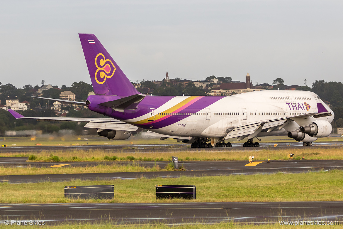 Thai Airways Boeing 747-400 HS-TGG at Sydney Kingsford Smith International Airport (YSSY/SYD) Thai Airways Boeing 747-400 HS-TGG at Sydney Kingsford Smith International Airport (YSSY/SYD)