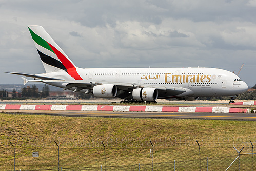 Emirates Airbus A380-800 A6-EEO at Sydney Kingsford Smith International Airport (YSSY/SYD)