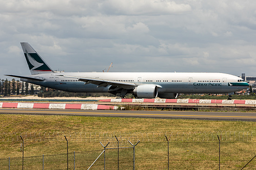 Cathay Pacific Boeing 777-300ER B-KPY at Sydney Kingsford Smith International Airport (YSSY/SYD)