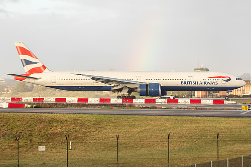 British Airways Boeing 777-300ER G-STBC at Sydney Kingsford Smith International Airport (YSSY/SYD) British Airways Boeing 777-300ER G-STBC at Sydney Kingsford Smith International Airport (YSSY/SYD)
