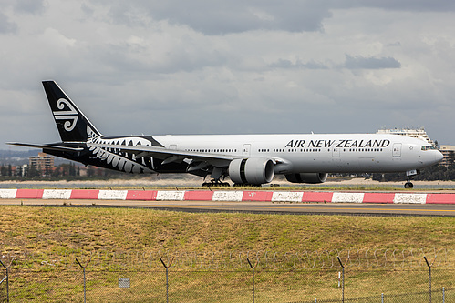 Air New Zealand Boeing 777-300ER ZK-OKO at Sydney Kingsford Smith International Airport (YSSY/SYD)