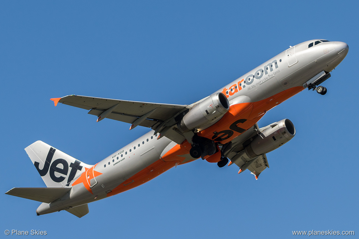 Jetstar Airways Airbus A320-200 VH-VGQ at Melbourne International Airport (YMML/MEL) Jetstar Airways Airbus A320-200 VH-VGQ at Melbourne International Airport (YMML/MEL)