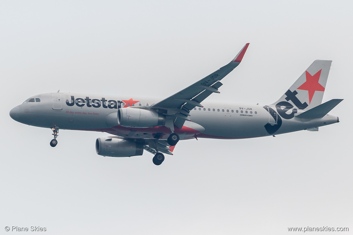 Jetstar Asia Airways Airbus A320-200 9V-JSR at Singapore Changi Airport (WSSS/SIN)