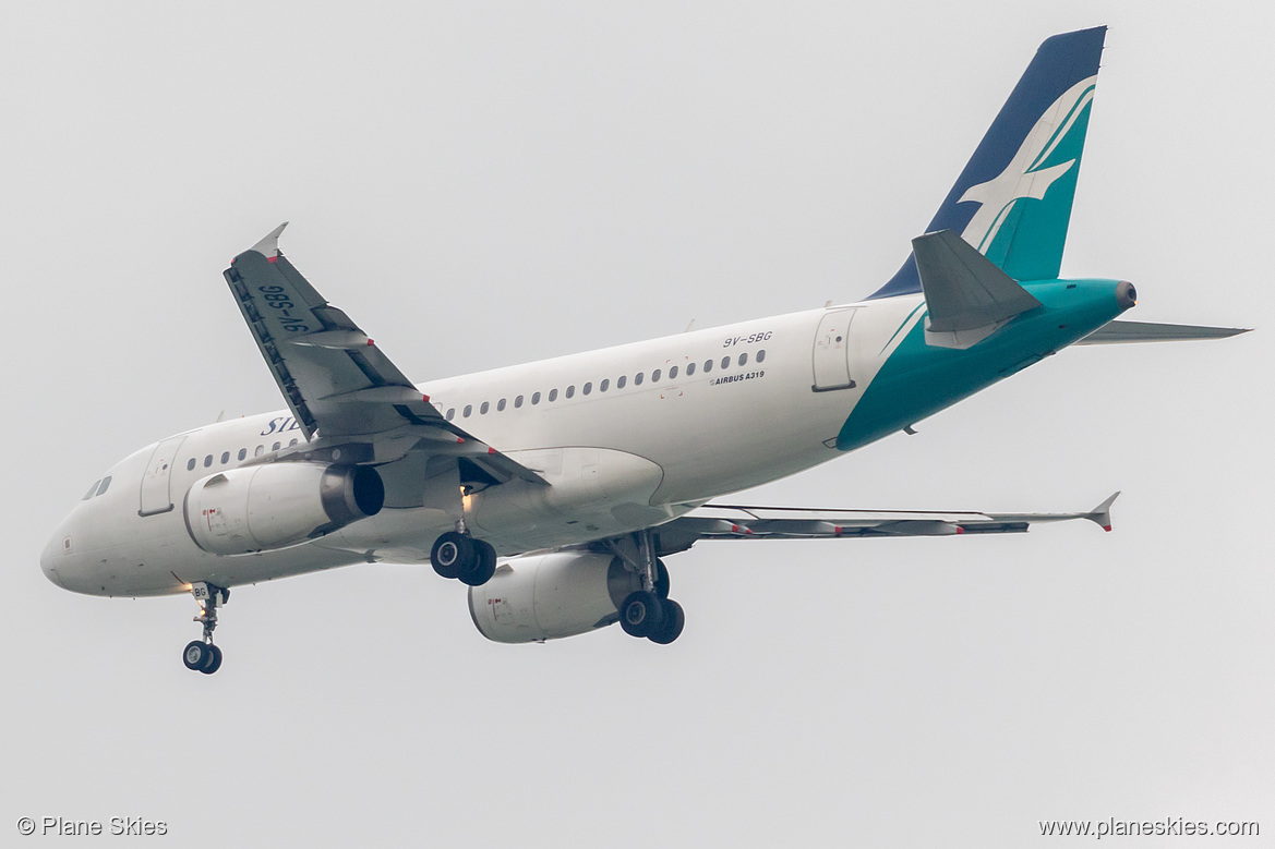 SilkAir Airbus A319-100 9V-SBG at Singapore Changi Airport (WSSS/SIN) SilkAir Airbus A319-100 9V-SBG at Singapore Changi Airport (WSSS/SIN)